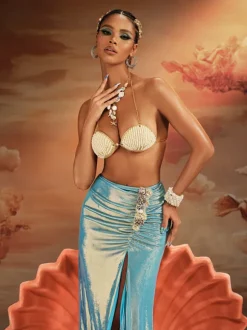 Akihiro Pearl Seashell Bralette