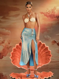 Akihiro Pearl Seashell Bralette