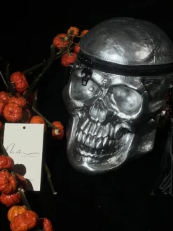 Alaric Silver Skull Clutch