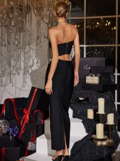 Almira Strapless Flower Bandage Skirt Set In Black