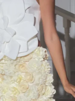 Bayard Strapless Flower Top In White
