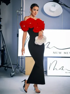 Creed Off Shoulder Flower Bandage Dress In Red