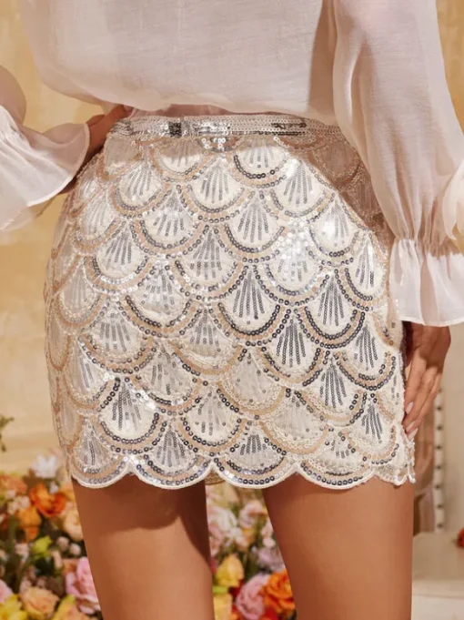 Daelorin Wave Sequin Skirt In Apricot