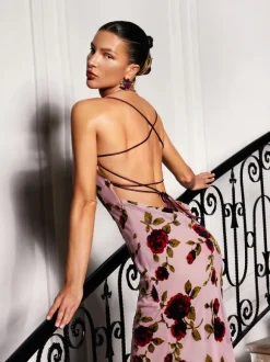 Gilead Spagehtti Floral Maxi Dress