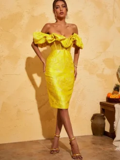 Giselle Jacquard Off Shoulder Midi Dress In Yellow
