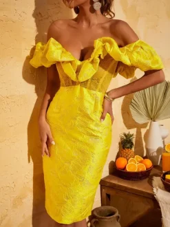 Giselle Jacquard Off Shoulder Midi Dress In Yellow