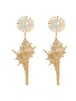 Hoshi Pearl Conch Earrings