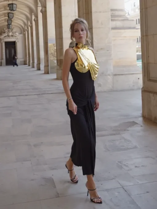 Kari Sleeveless Drapery Armor Top In Gold