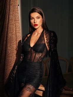 Malaz Flare Sleeve Lace Shrug