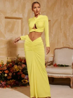 Perssis Twisted Ruched Skirt Set