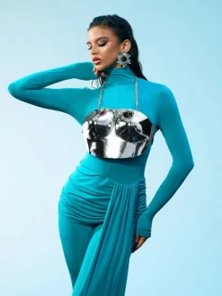 Quill Halterneck Armor Top In Silver