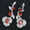 Rote Crystal Flower Drop Earrings