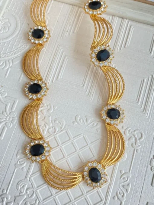 Sappho Curvy Crystal Necklace