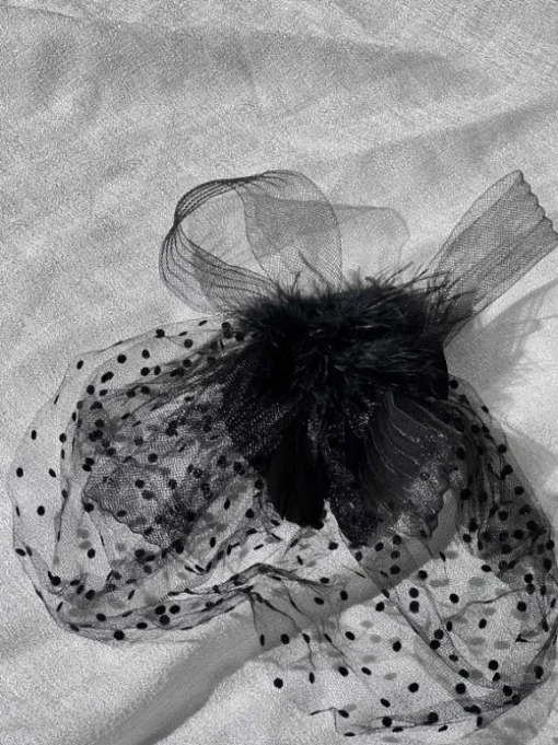 Vlad Feather Mesh Cocktail Hat In Black